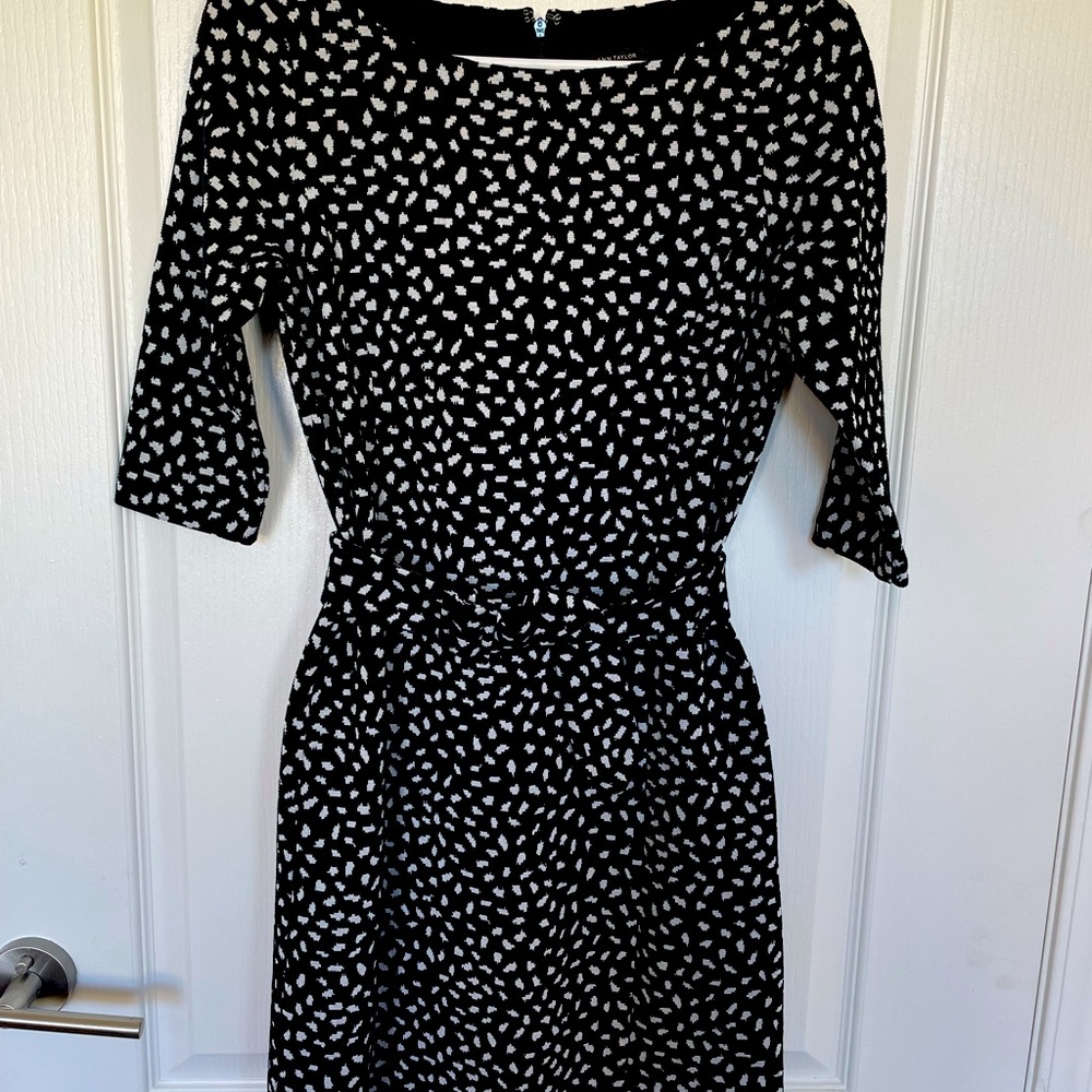 Ann Taylor Black MIDI Elegant Dress